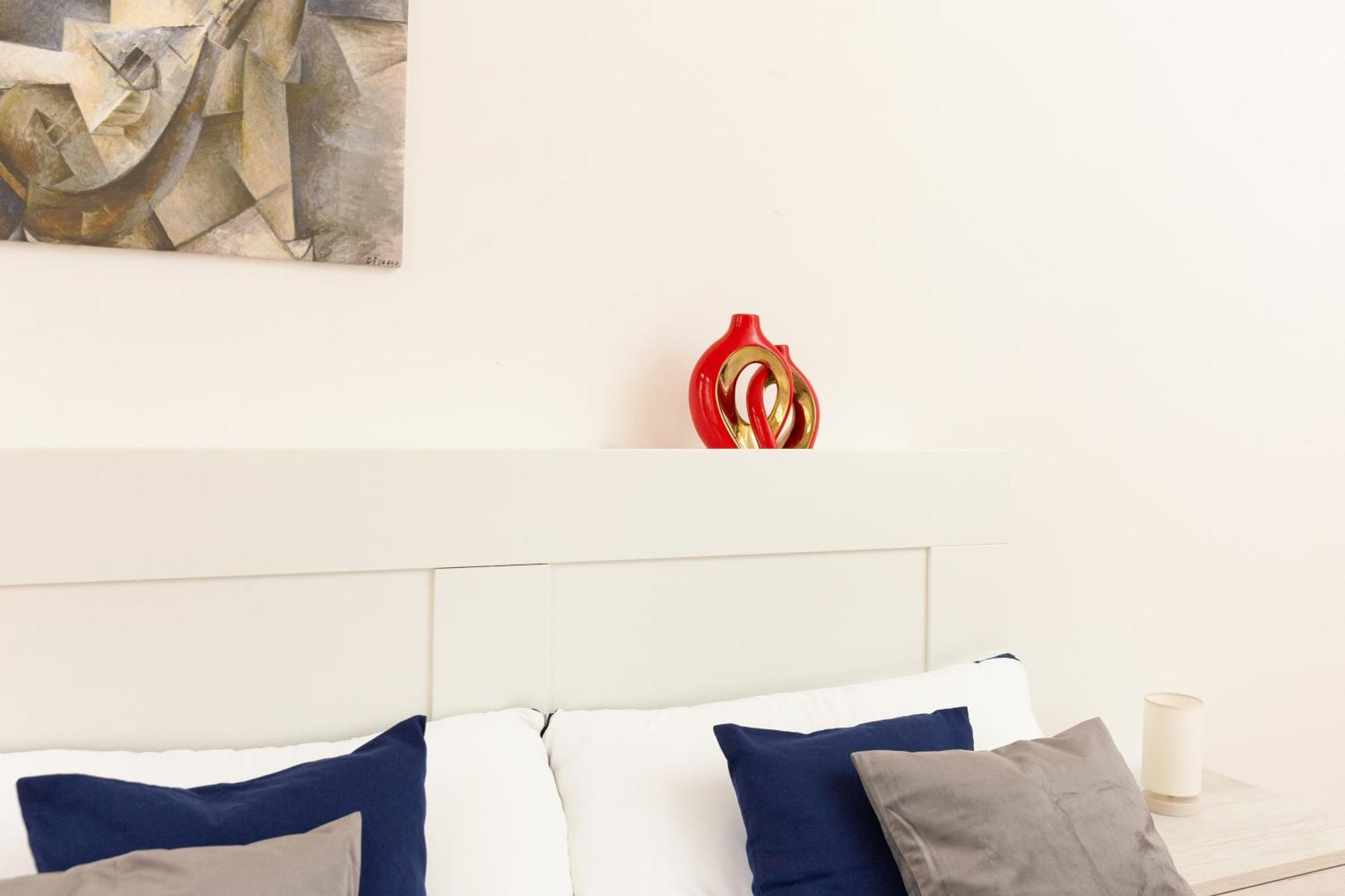 Picasso - Spacious Exclusive Apartment Milan Exterior photo